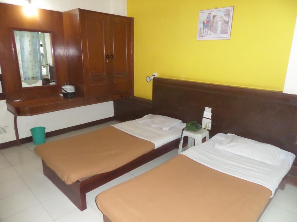 Hotel Manorath Nashik Exterior foto