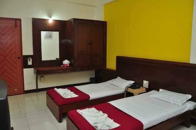 Hotel Manorath Nashik Exterior foto